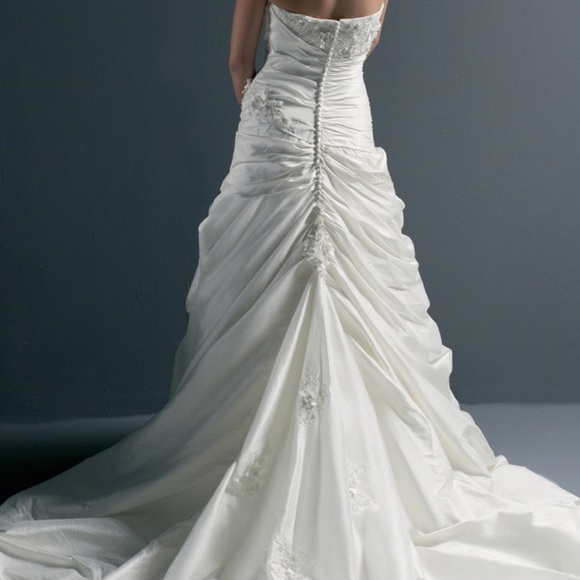 Justin Alexander #8473 Off White - Picture 4 of 4